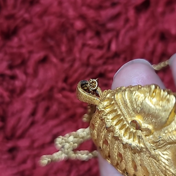 Gold Plated Native American Indian Pendant - Picture 3 of 4